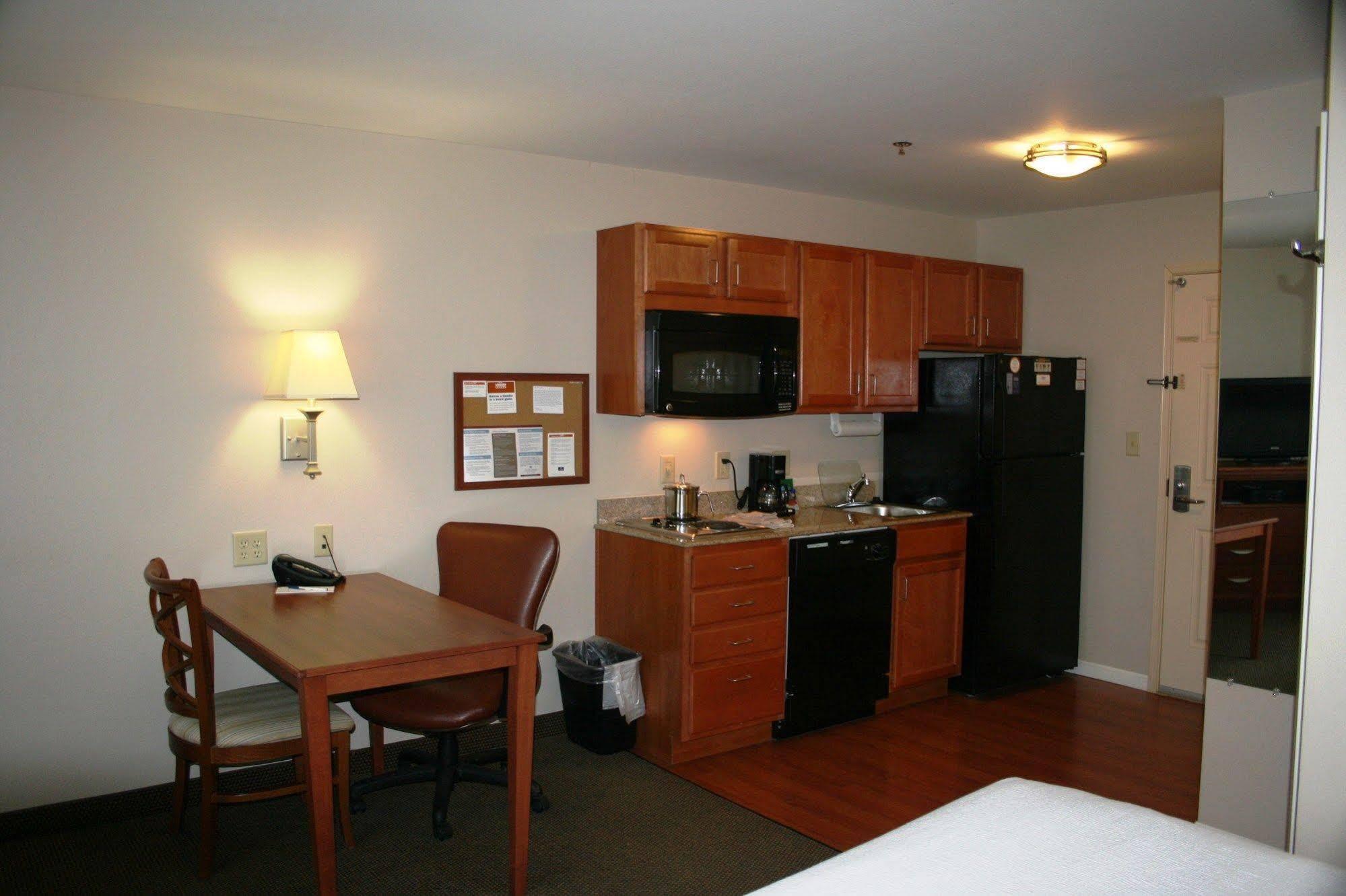 Extended Stay America Suites - Bartlesville - Hwy 75 エクステリア 写真