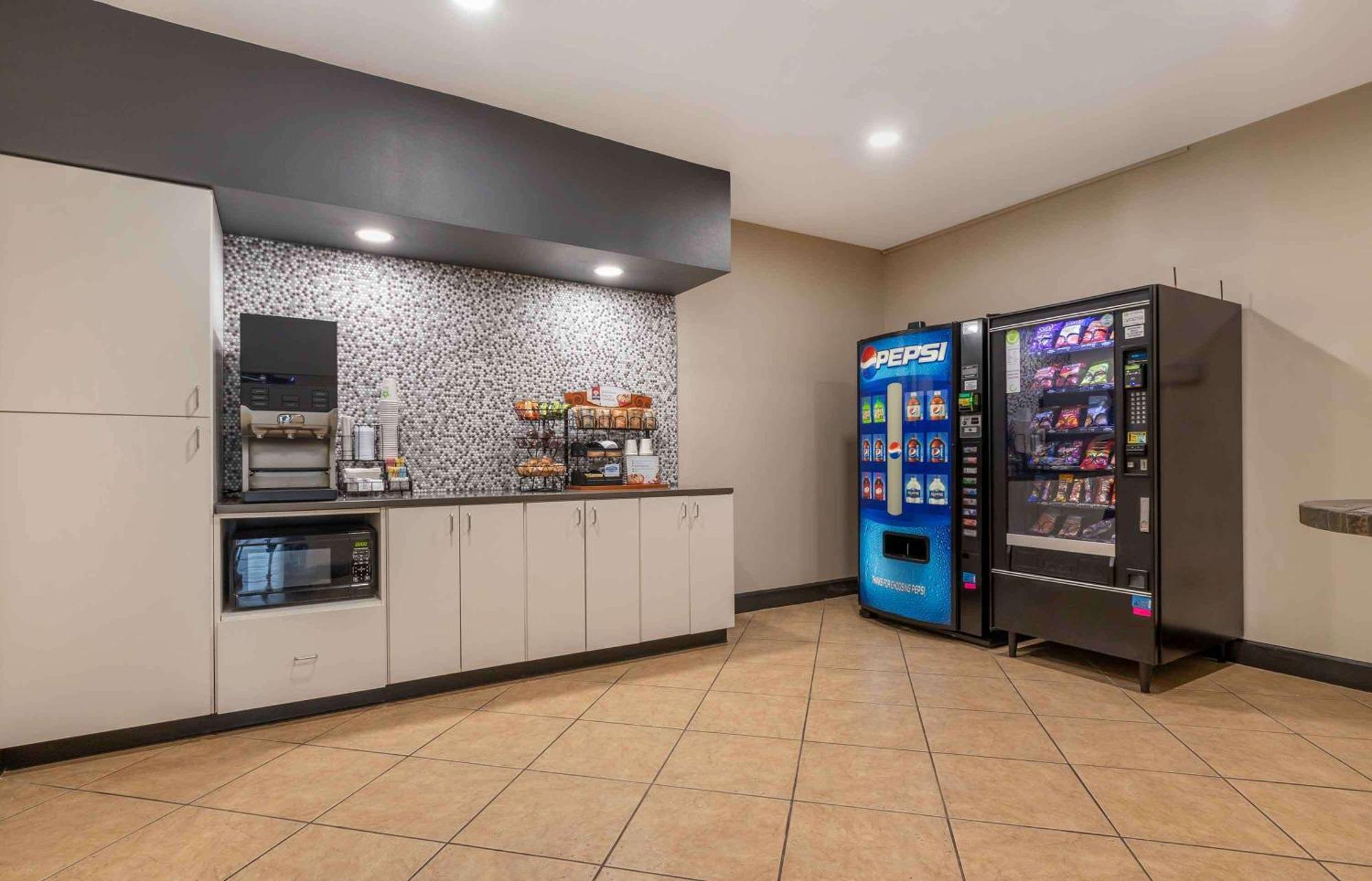 Extended Stay America Suites - Bartlesville - Hwy 75 エクステリア 写真